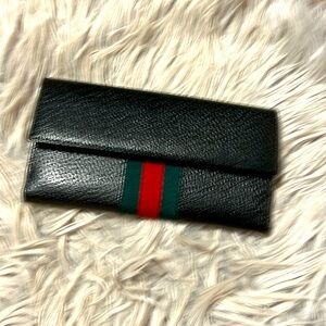 Authentic Gucci Black Sherry Line Wallet